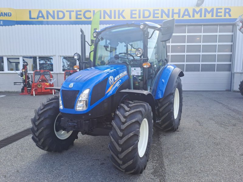 Traktor of the type New Holland T4.75 Stage V, Neumaschine in Burgkirchen (Picture 1)