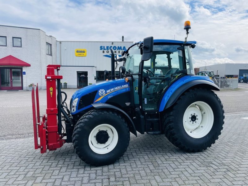 Traktor of the type New Holland T4.75 Stage V, Gebrauchtmaschine in BOEKEL (Picture 1)