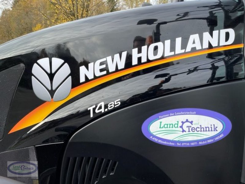 Traktor del tipo New Holland T4.75 Tier 4B, Neumaschine en Münzkirchen (Imagen 11)