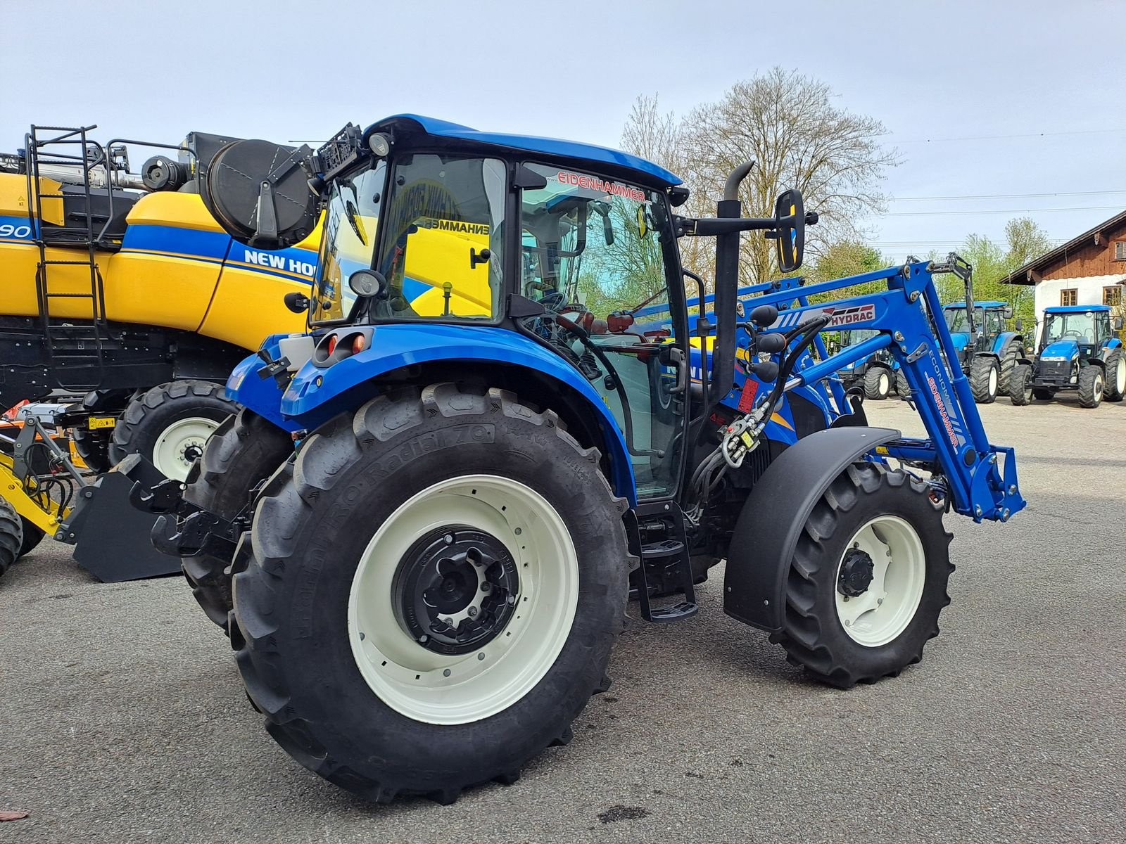 Traktor of the type New Holland T4.75, Gebrauchtmaschine in Burgkirchen (Picture 7)