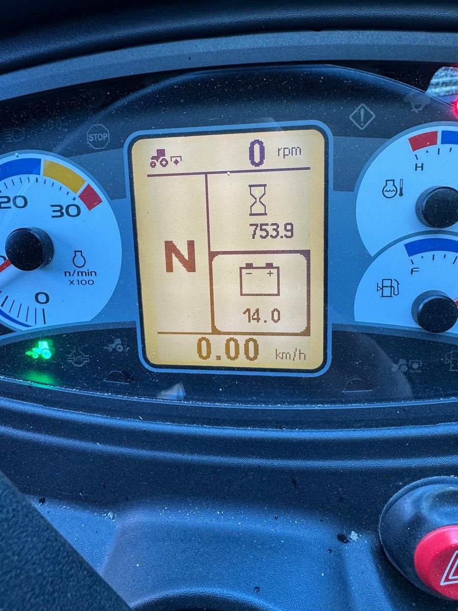 Traktor типа New Holland T4.75, Gebrauchtmaschine в Burgkirchen (Фотография 3)