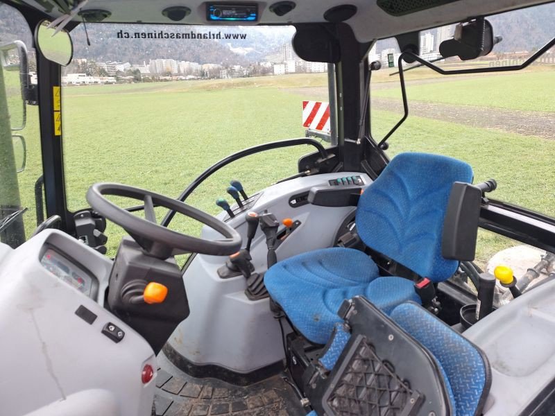 Traktor типа New Holland T4.75S Traktor, Gebrauchtmaschine в Chur (Фотография 8)