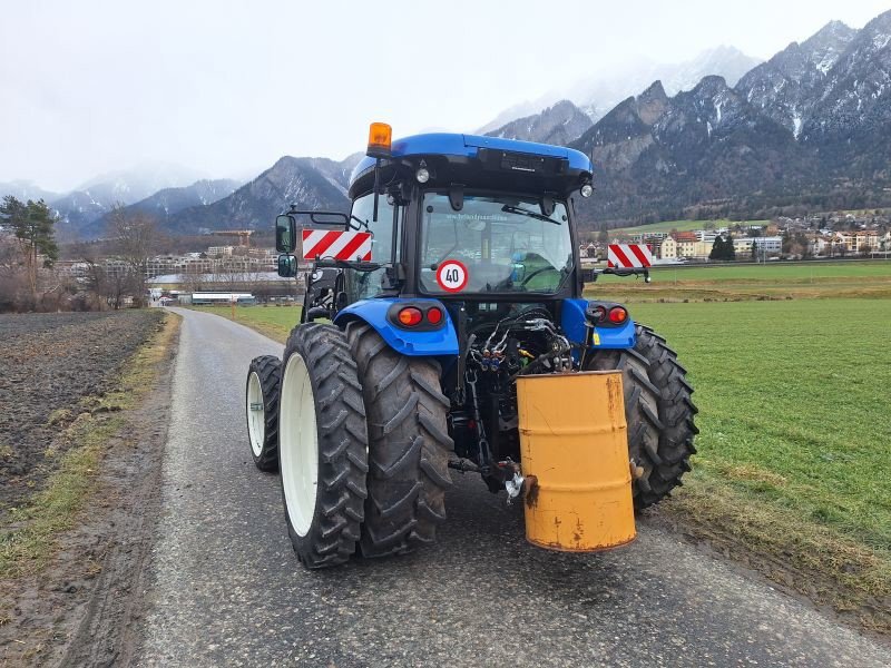 Traktor del tipo New Holland T4.75S Traktor, Gebrauchtmaschine en Chur (Imagen 4)