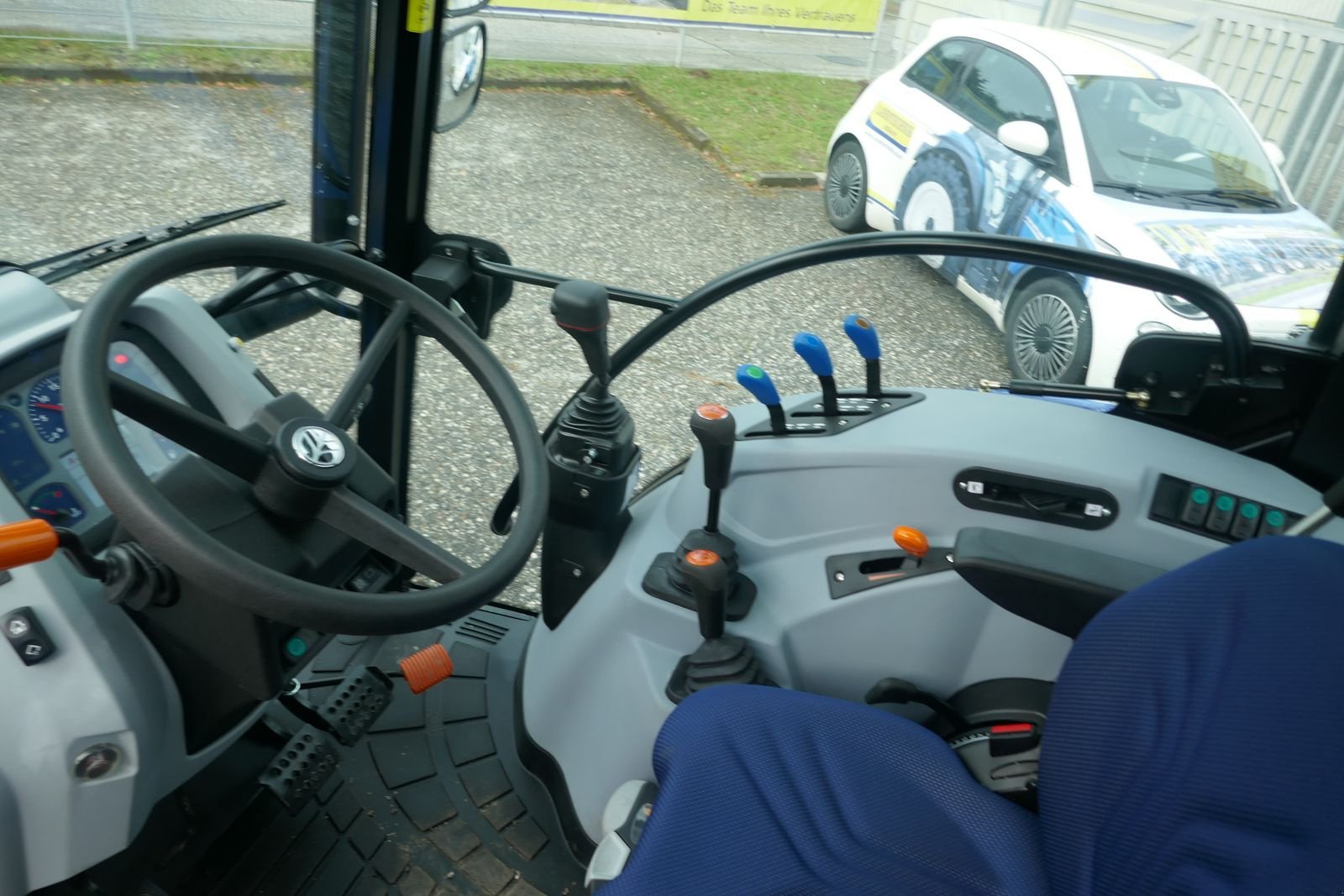 Traktor typu New Holland T4.75S, Gebrauchtmaschine v Villach (Obrázek 8)