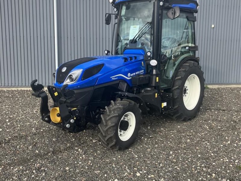 Traktor of the type New Holland T4.80N, Gebrauchtmaschine in Glamsbjerg (Picture 1)
