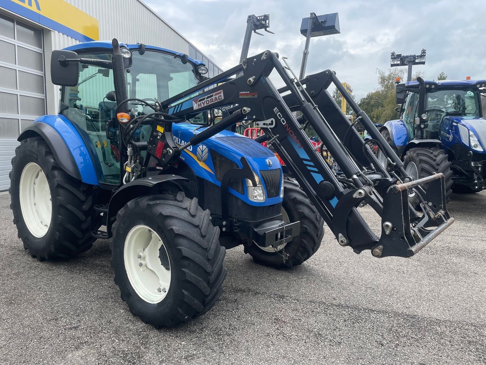 Traktor typu New Holland T4.85, Gebrauchtmaschine v Burgkirchen (Obrázek 2)