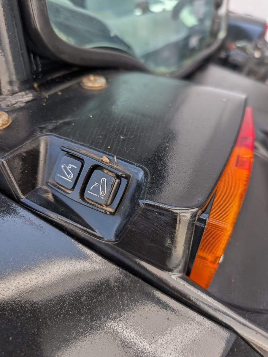 Traktor of the type New Holland T4.90 F, Gebrauchtmaschine in Harmannsdorf-Rückersdorf (Picture 25)