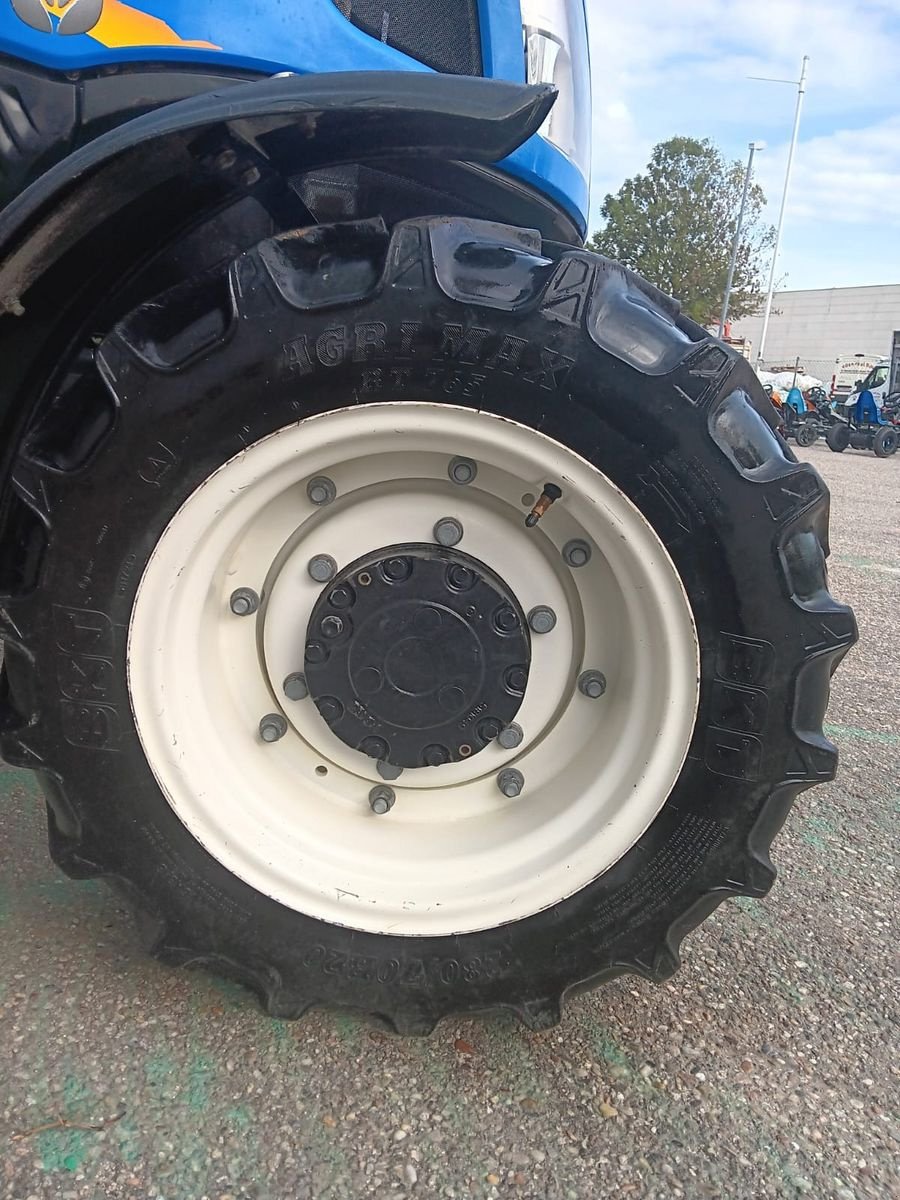 Traktor typu New Holland T4.90 F, Gebrauchtmaschine v Harmannsdorf-Rückersdorf (Obrázek 29)