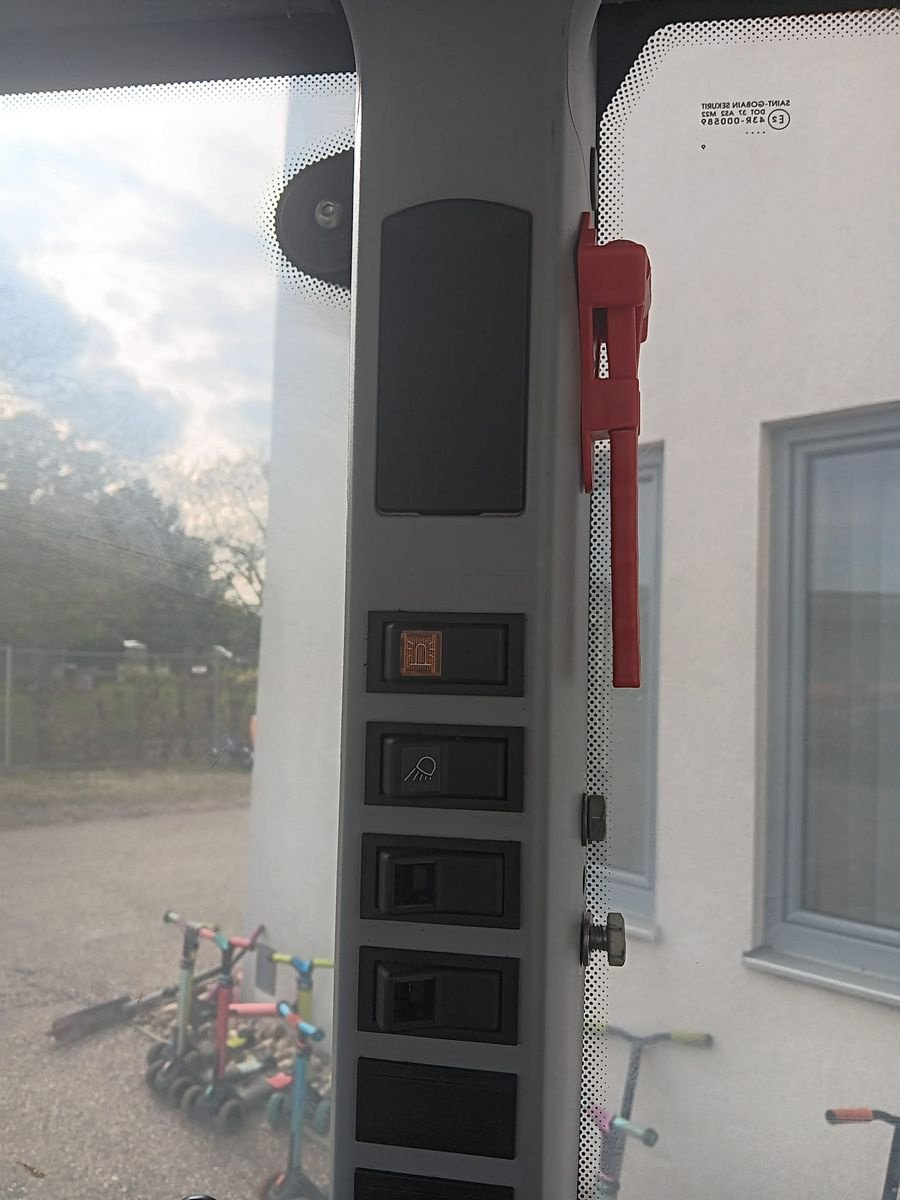 Traktor typu New Holland T4.90 F, Gebrauchtmaschine v Harmannsdorf-Rückersdorf (Obrázek 25)