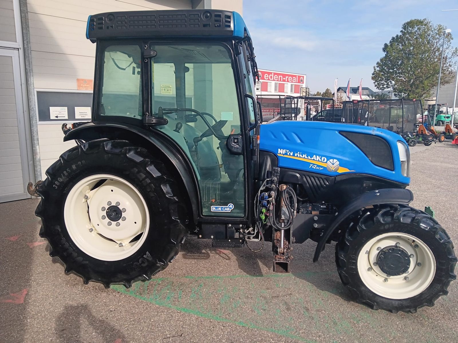 Traktor typu New Holland T4.90 F, Gebrauchtmaschine v Harmannsdorf-Rückersdorf (Obrázek 14)