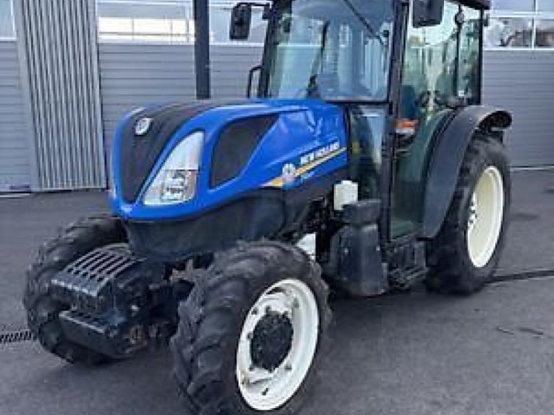 Traktor типа New Holland t4.90f F, Gebrauchtmaschine в MONFERRAN (Фотография 1)