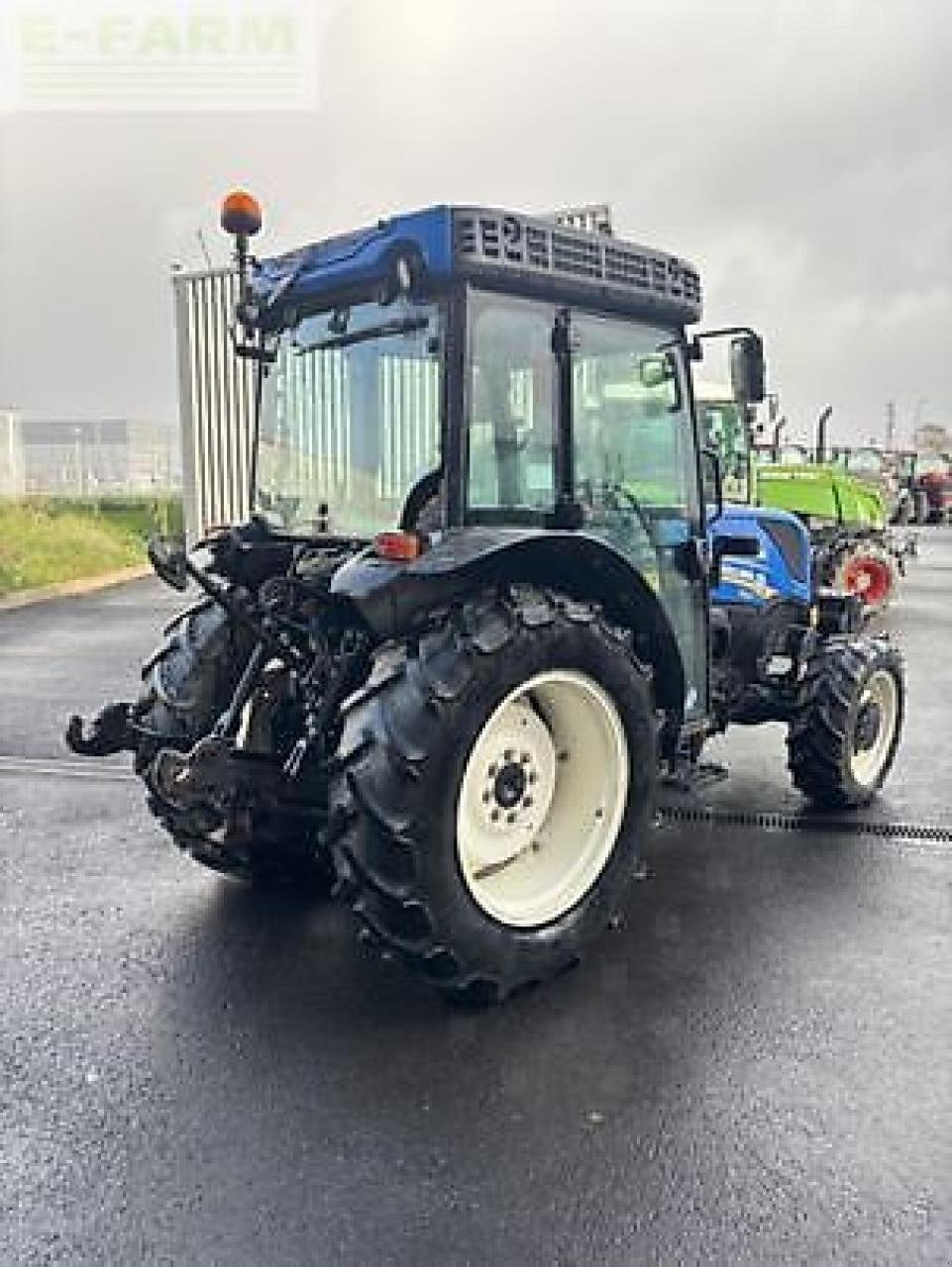 Traktor typu New Holland t4.90f F, Gebrauchtmaschine v MONFERRAN (Obrázek 4)
