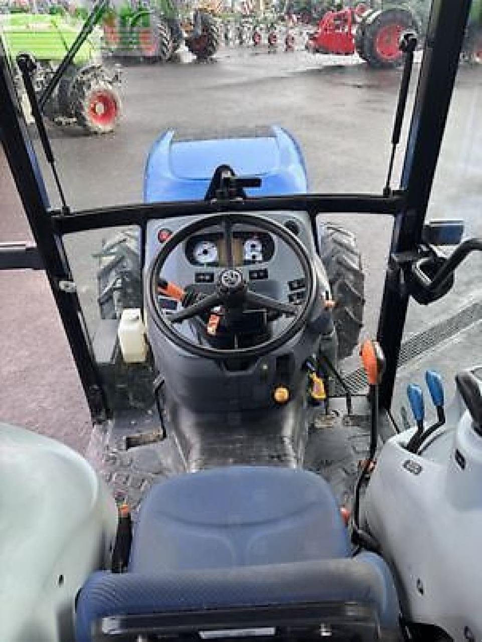 Traktor typu New Holland t4.90f F, Gebrauchtmaschine v MONFERRAN (Obrázek 11)