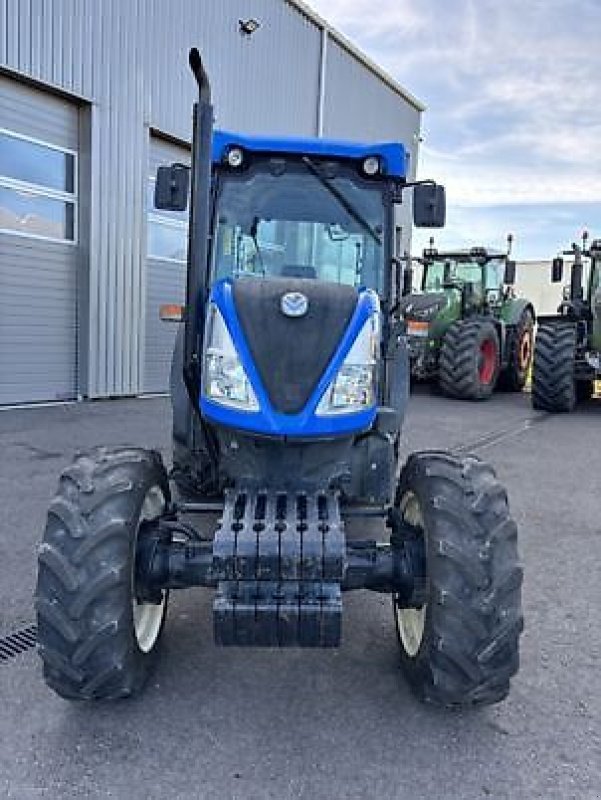 Traktor del tipo New Holland T4.90F, Gebrauchtmaschine en Carcassonne (Imagen 2)