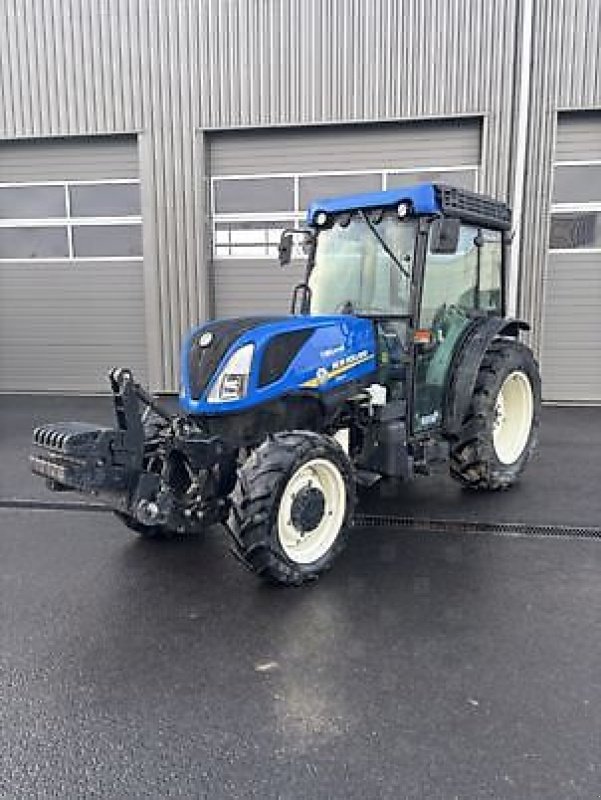 Traktor typu New Holland T4.90F, Gebrauchtmaschine v Carcassonne (Obrázek 1)