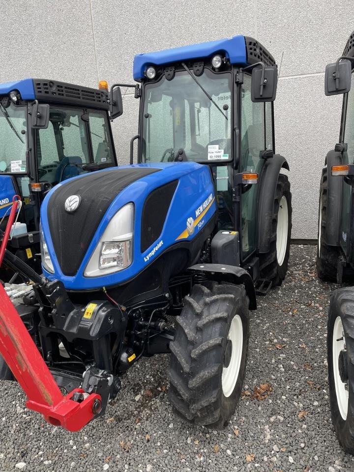 Traktor typu New Holland T4.90N SS, Gebrauchtmaschine v Hadsten (Obrázek 3)