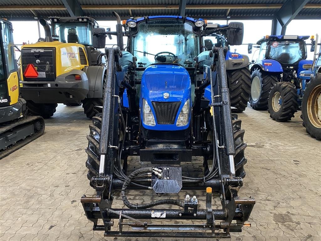 Traktor του τύπου New Holland T4.95 Med frontlæsser, Gebrauchtmaschine σε Holstebro (Φωτογραφία 9)