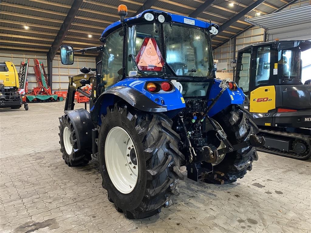 Traktor του τύπου New Holland T4.95 Med frontlæsser, Gebrauchtmaschine σε Holstebro (Φωτογραφία 3)
