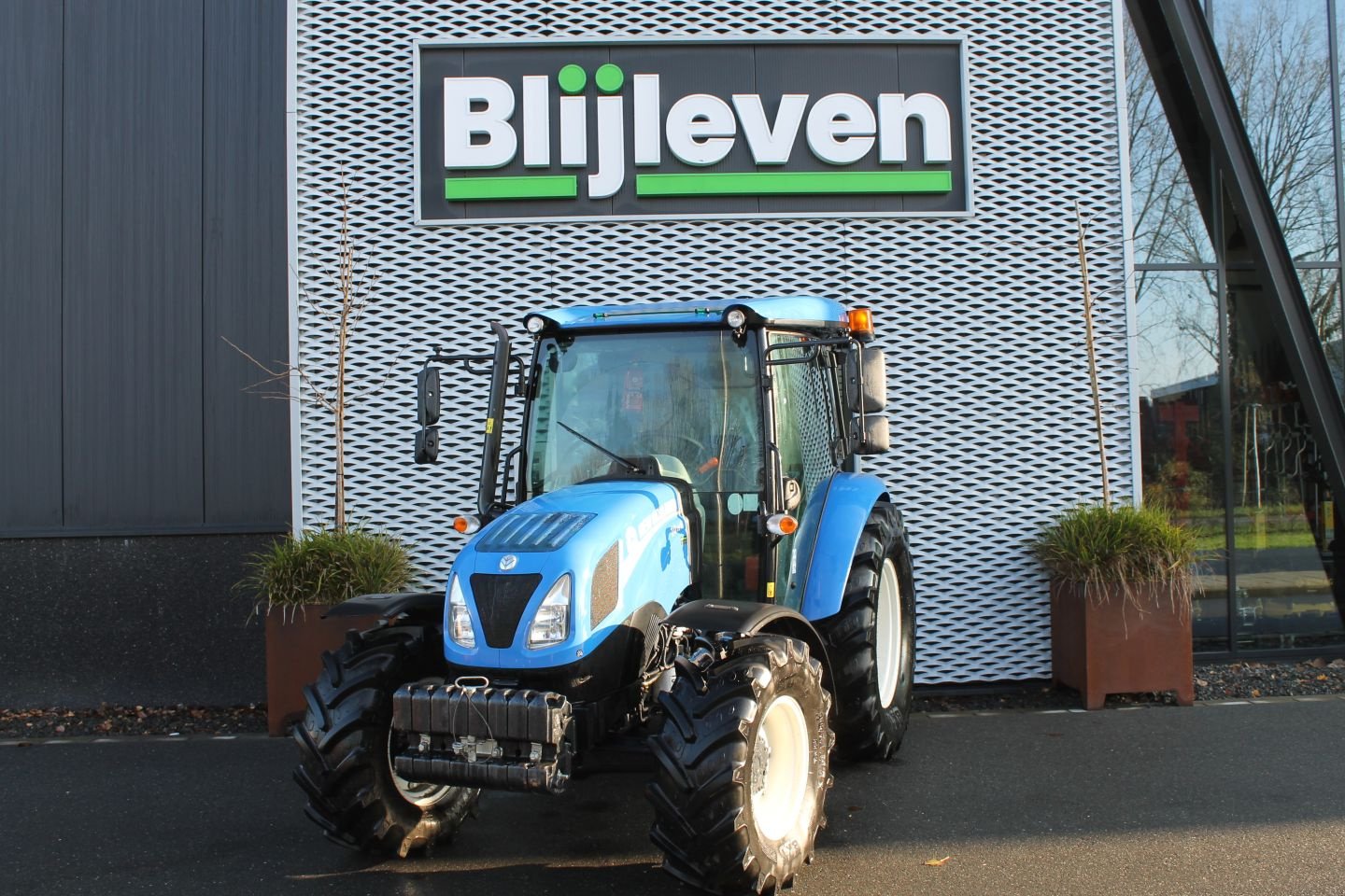 Traktor типа New Holland T4S.75, Gebrauchtmaschine в Pijnacker (Фотография 1)