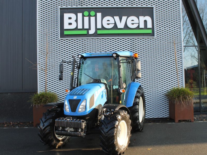 Traktor of the type New Holland T4S.75, Gebrauchtmaschine in Pijnacker (Picture 1)