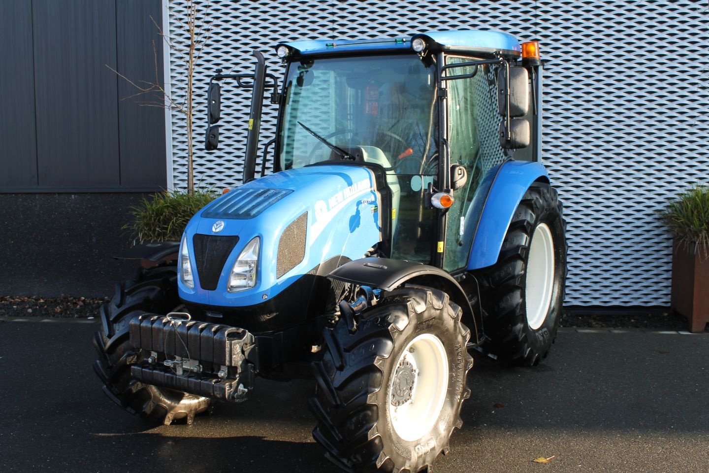 Traktor типа New Holland T4S.75, Gebrauchtmaschine в Pijnacker (Фотография 4)
