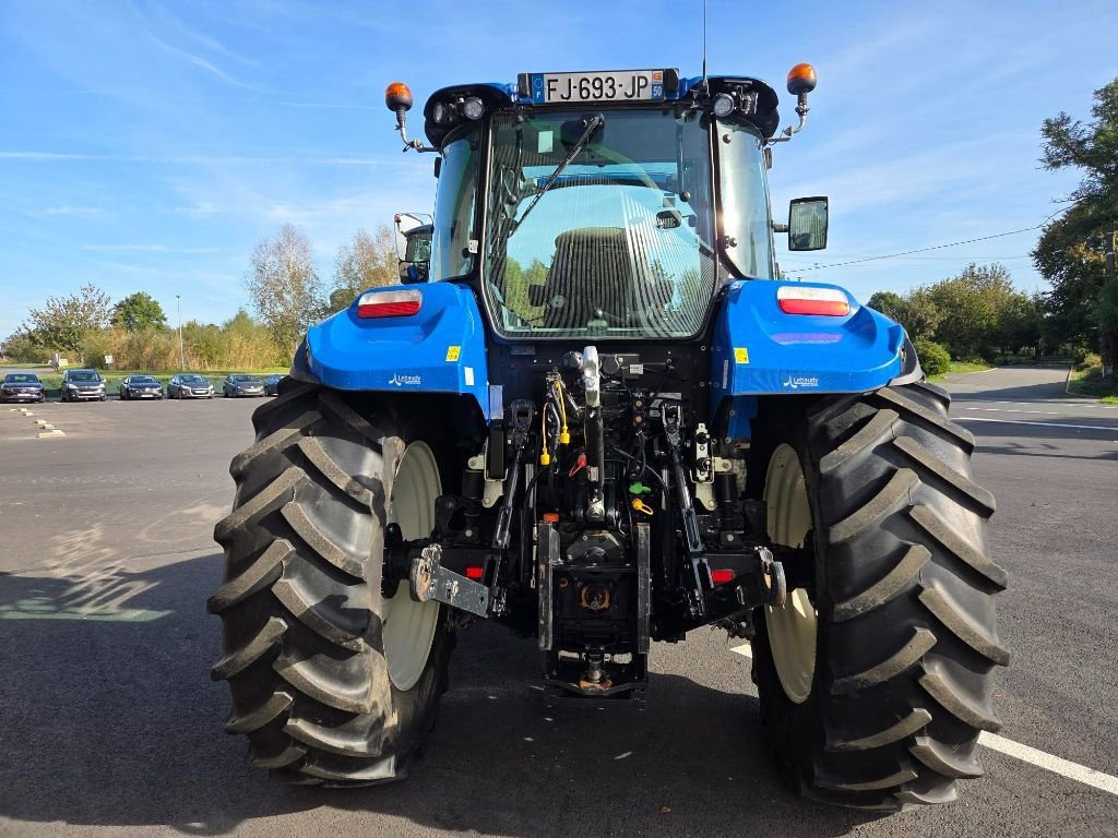 Traktor of the type New Holland T5-100, Gebrauchtmaschine in BRECEY (Picture 10)