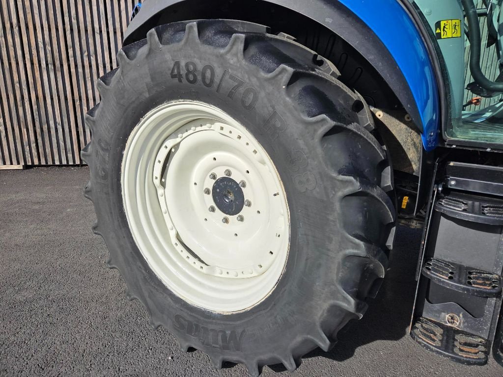 Traktor of the type New Holland T5-100, Gebrauchtmaschine in BRECEY (Picture 7)