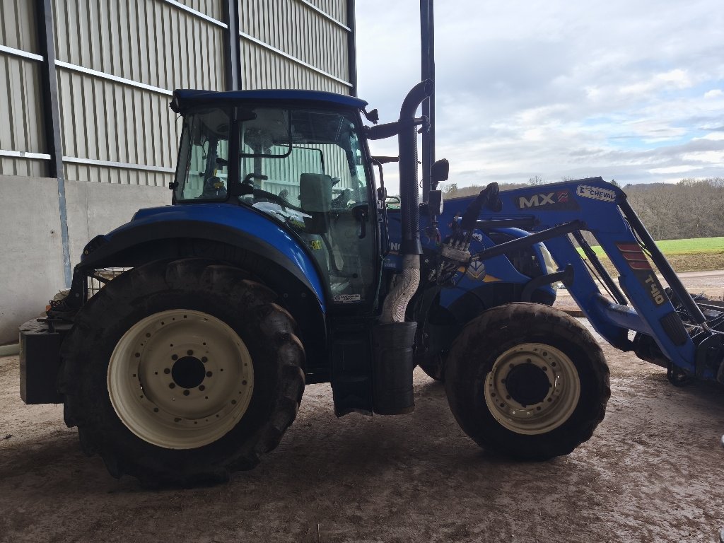 Traktor typu New Holland T5 110 Électro Command, Gebrauchtmaschine v Saint-Nabord (Obrázok 7)