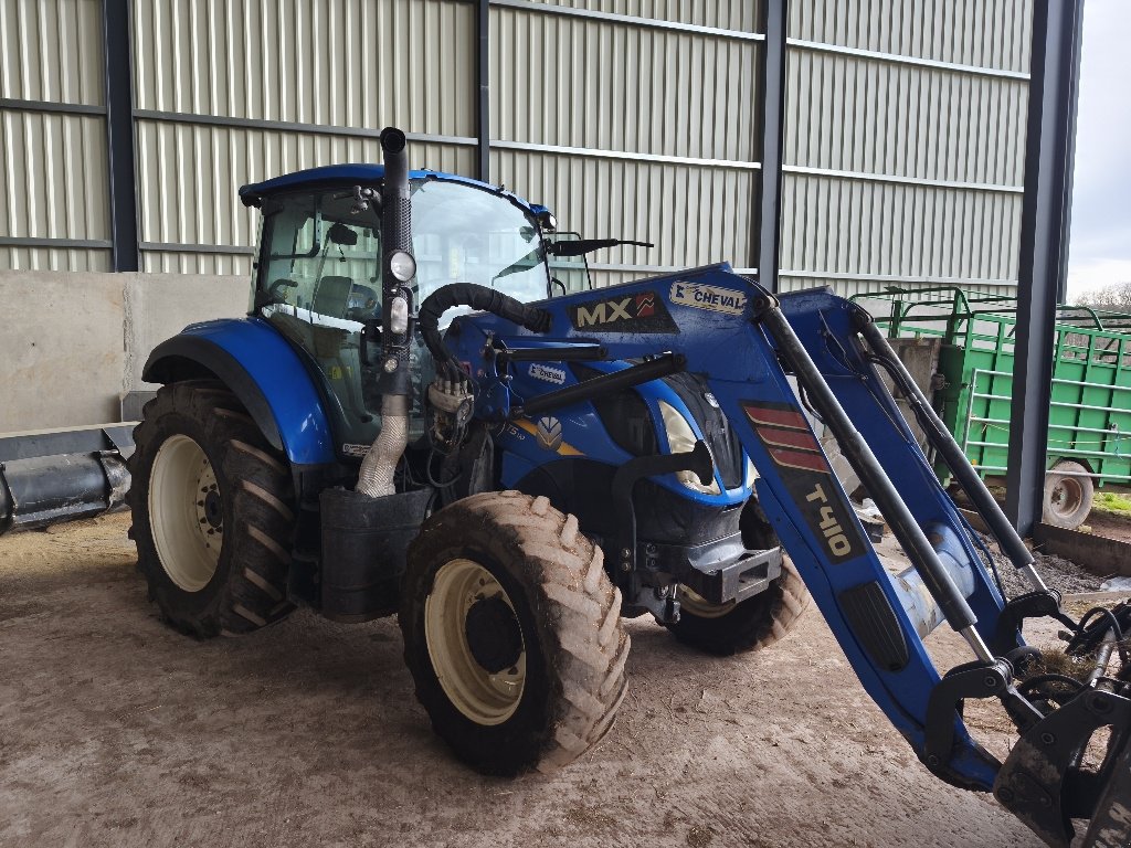 Traktor typu New Holland T5 110 Électro Command, Gebrauchtmaschine v Saint-Nabord (Obrázok 3)