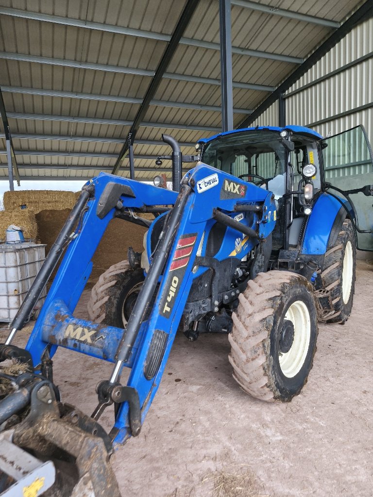 Traktor typu New Holland T5 110 Électro Command, Gebrauchtmaschine v Saint-Nabord (Obrázok 4)