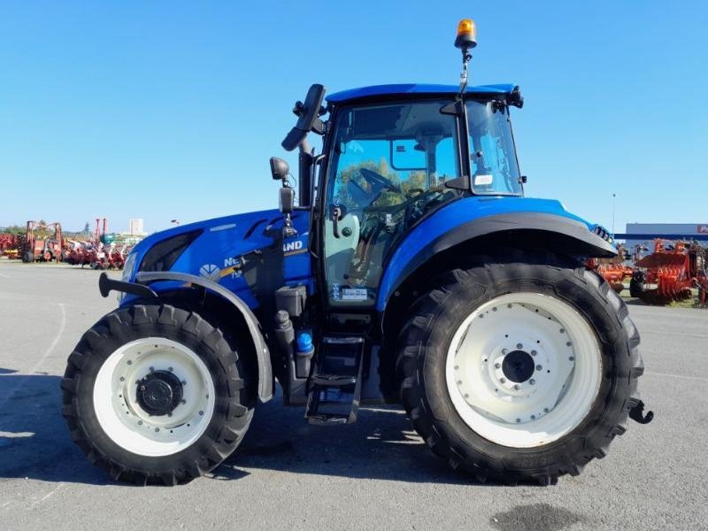 Traktor tipa New Holland T5-110EC, Gebrauchtmaschine u ANTIGNY (Slika 9)