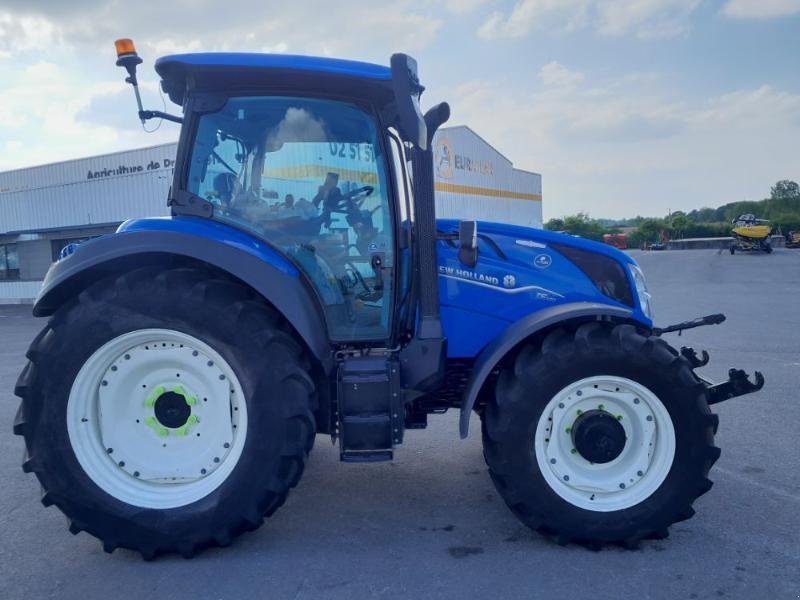 Traktor del tipo New Holland T5-120AC, Gebrauchtmaschine In ANTIGNY (Immagine 4)