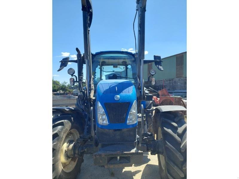 Traktor tipa New Holland T5-120DC, Gebrauchtmaschine u ANTIGNY (Slika 3)