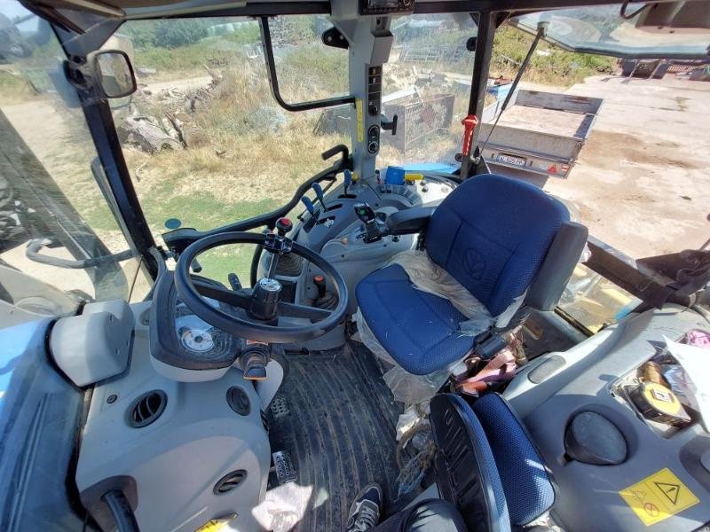 Traktor tipa New Holland T5-120DC, Gebrauchtmaschine u ANTIGNY (Slika 7)