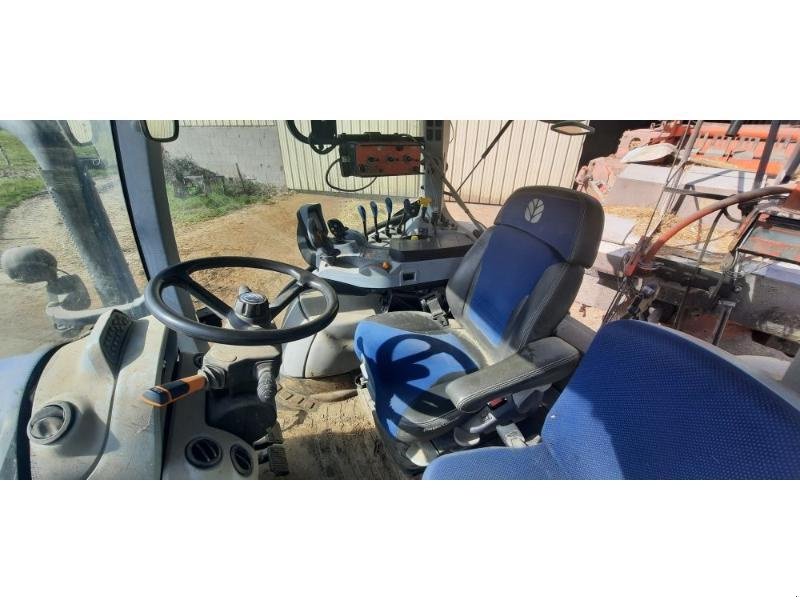 Traktor van het type New Holland T5-130DY, Gebrauchtmaschine in ANTIGNY (Foto 7)