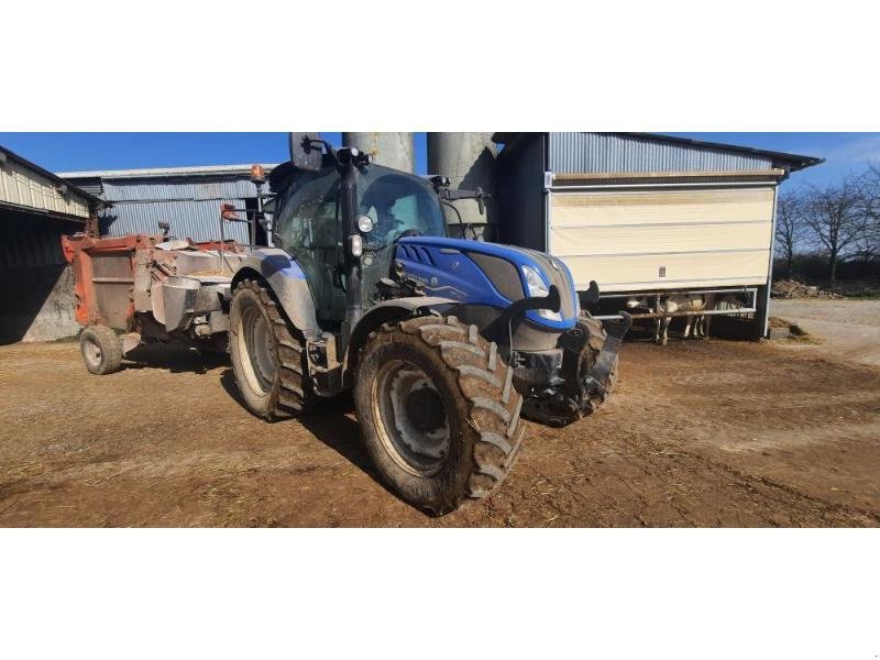 Traktor van het type New Holland T5-130DY, Gebrauchtmaschine in ANTIGNY (Foto 3)