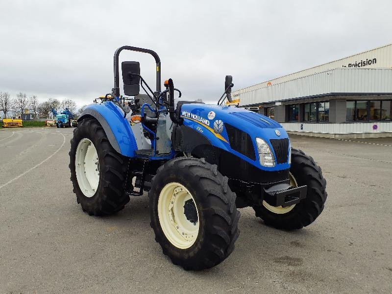 Traktor of the type New Holland T5-85PS, Gebrauchtmaschine in ANTIGNY (Picture 1)