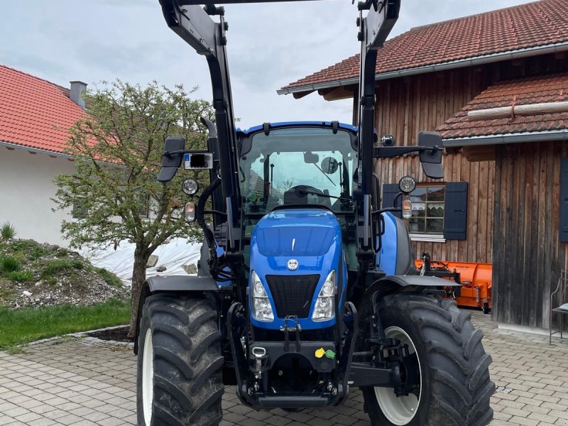 Traktor of the type New Holland T5 95 DC, Gebrauchtmaschine in Görisried (Picture 1)