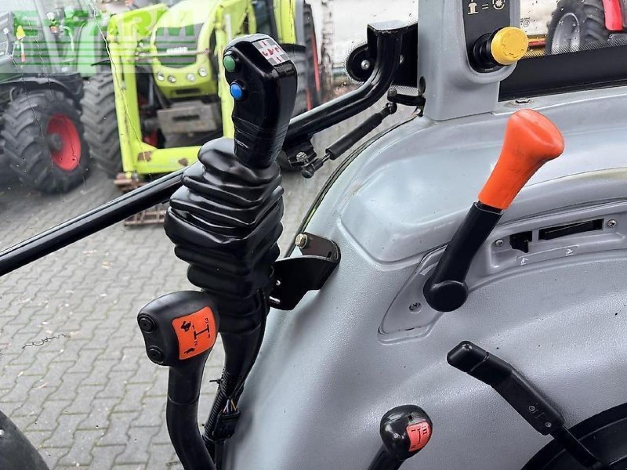 Traktor typu New Holland t5040 + mx t8, Gebrauchtmaschine w DAMAS?AWEK (Zdjęcie 15)