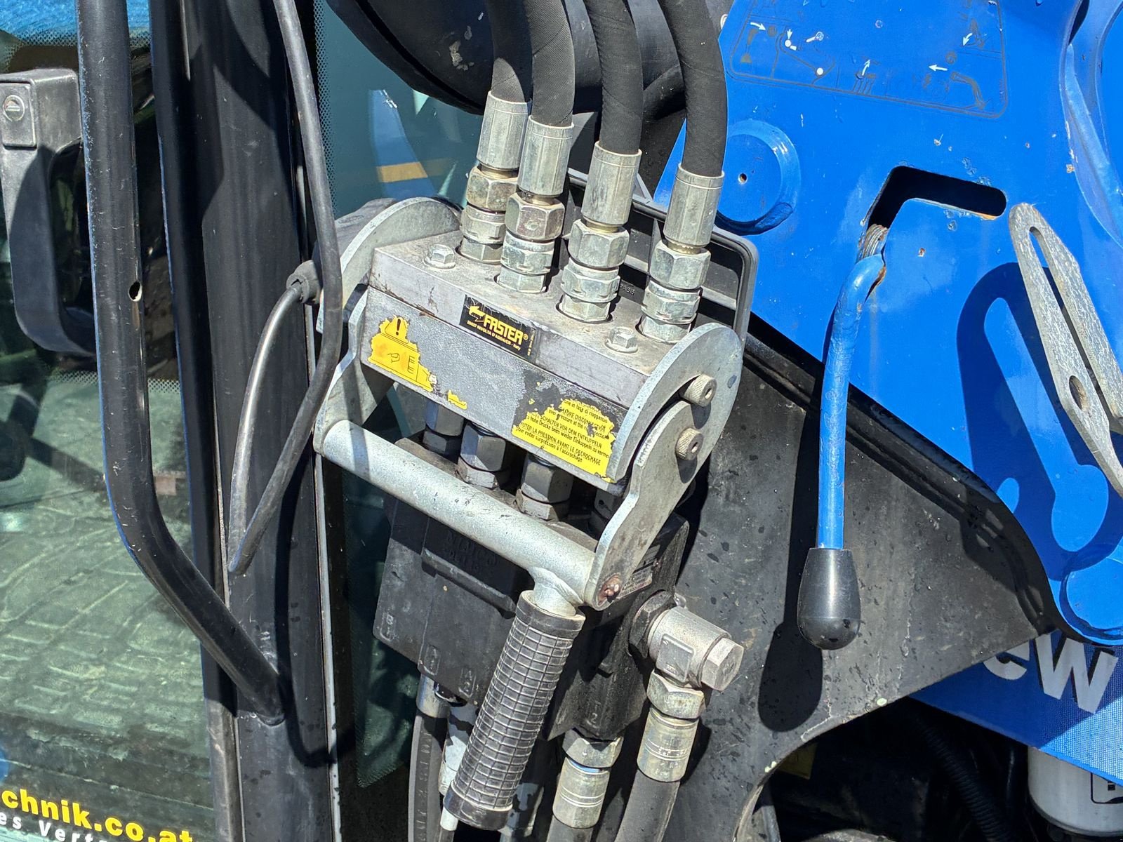 Traktor typu New Holland T5040, Gebrauchtmaschine v Villach (Obrázek 15)