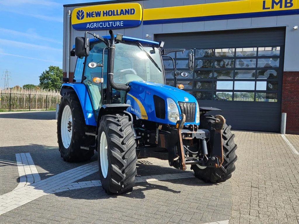 Traktor of the type New Holland T5050 Hi-Lo Powershuttle, Gebrauchtmaschine in BENNEKOM (Picture 10)