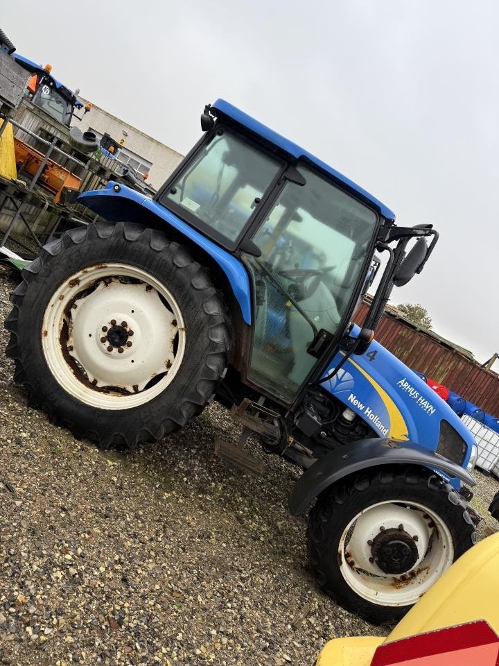 Traktor του τύπου New Holland T5050 Key, Gebrauchtmaschine σε Hadsten (Φωτογραφία 4)