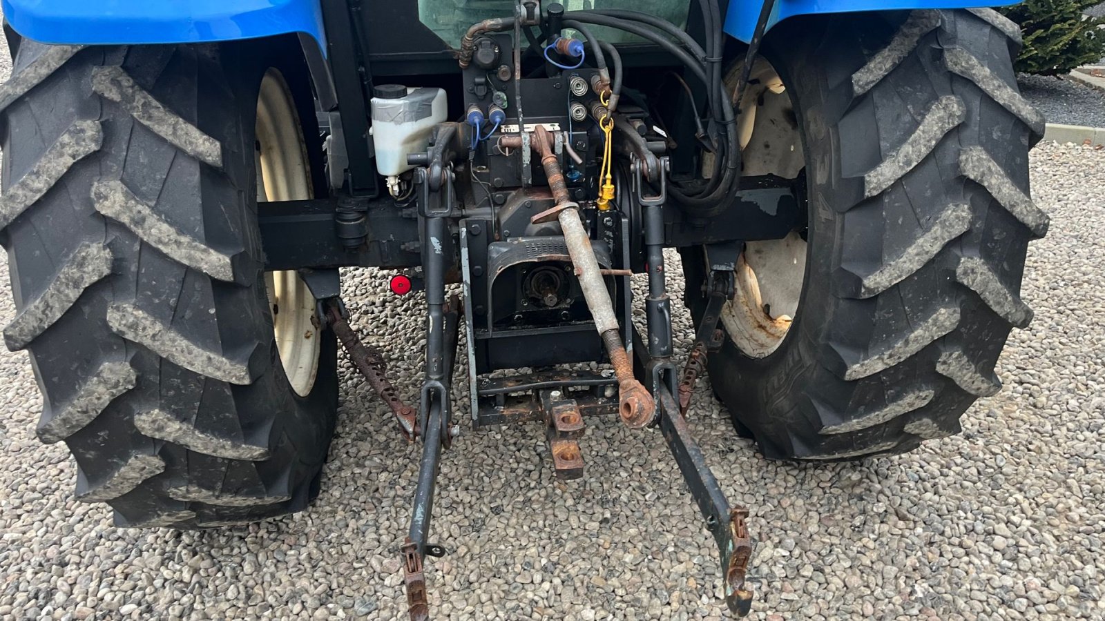 Traktor tip New Holland T5050 Med frontlift, Gebrauchtmaschine in Lintrup (Poză 5)