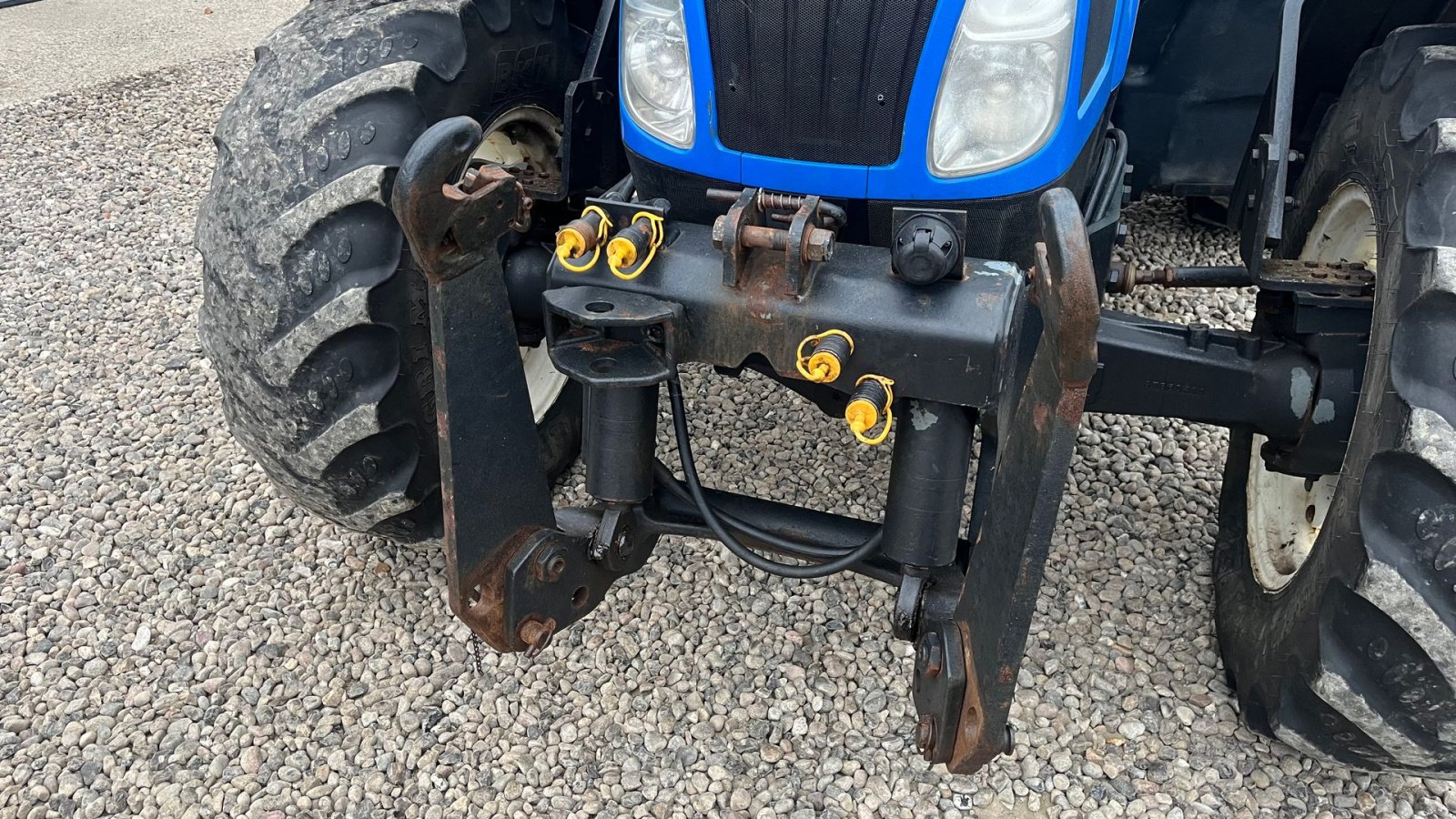 Traktor tip New Holland T5050 Med frontlift, Gebrauchtmaschine in Lintrup (Poză 4)