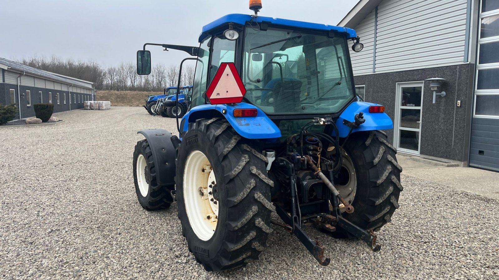 Traktor tip New Holland T5050 Med frontlift, Gebrauchtmaschine in Lintrup (Poză 12)