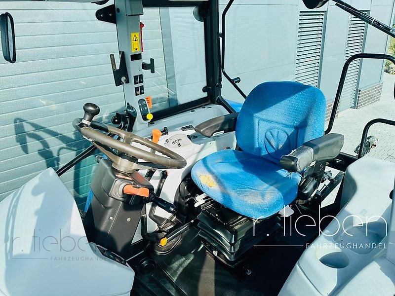 Traktor tip New Holland T5050 mit Frontlader, DL & Klima, Gebrauchtmaschine in Haren (Poză 12)
