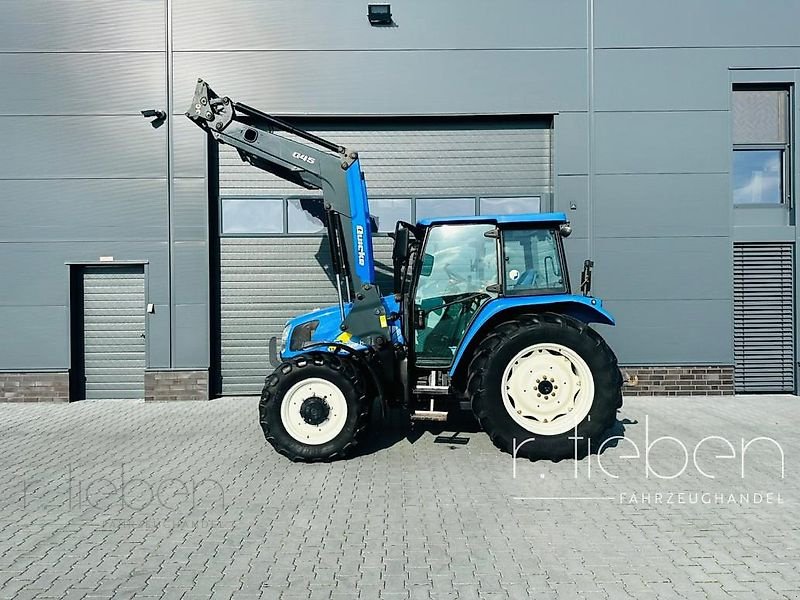 Traktor tip New Holland T5050 mit Frontlader, DL & Klima, Gebrauchtmaschine in Haren (Poză 2)