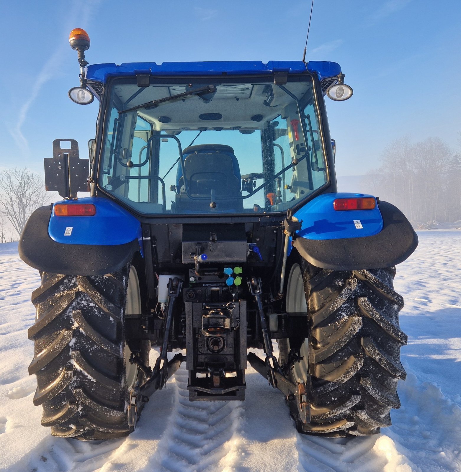 Traktor typu New Holland T5050, Gebrauchtmaschine w Neureichenau (Zdjęcie 8)