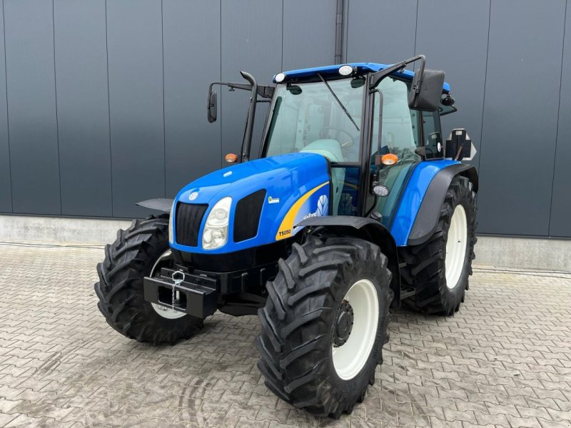 Traktor tip New Holland T5050, Gebrauchtmaschine in Daarle (Poză 1)