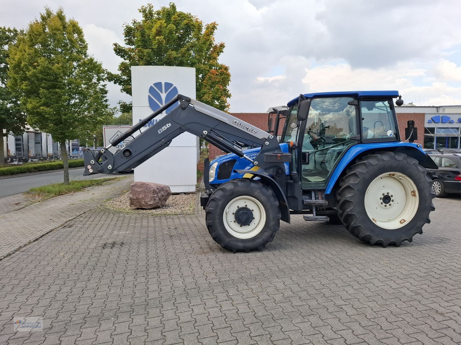 Traktor des Typs New Holland T5050, Gebrauchtmaschine in Altenberge (Bild 2)